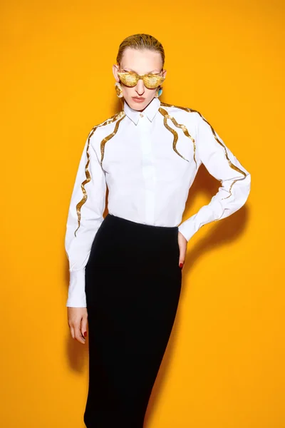 Look 1